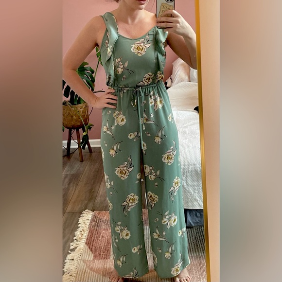 Xhilaration Floral Pastel Green Wide Leg Jumpsuit size XS - Picture 11 of 11